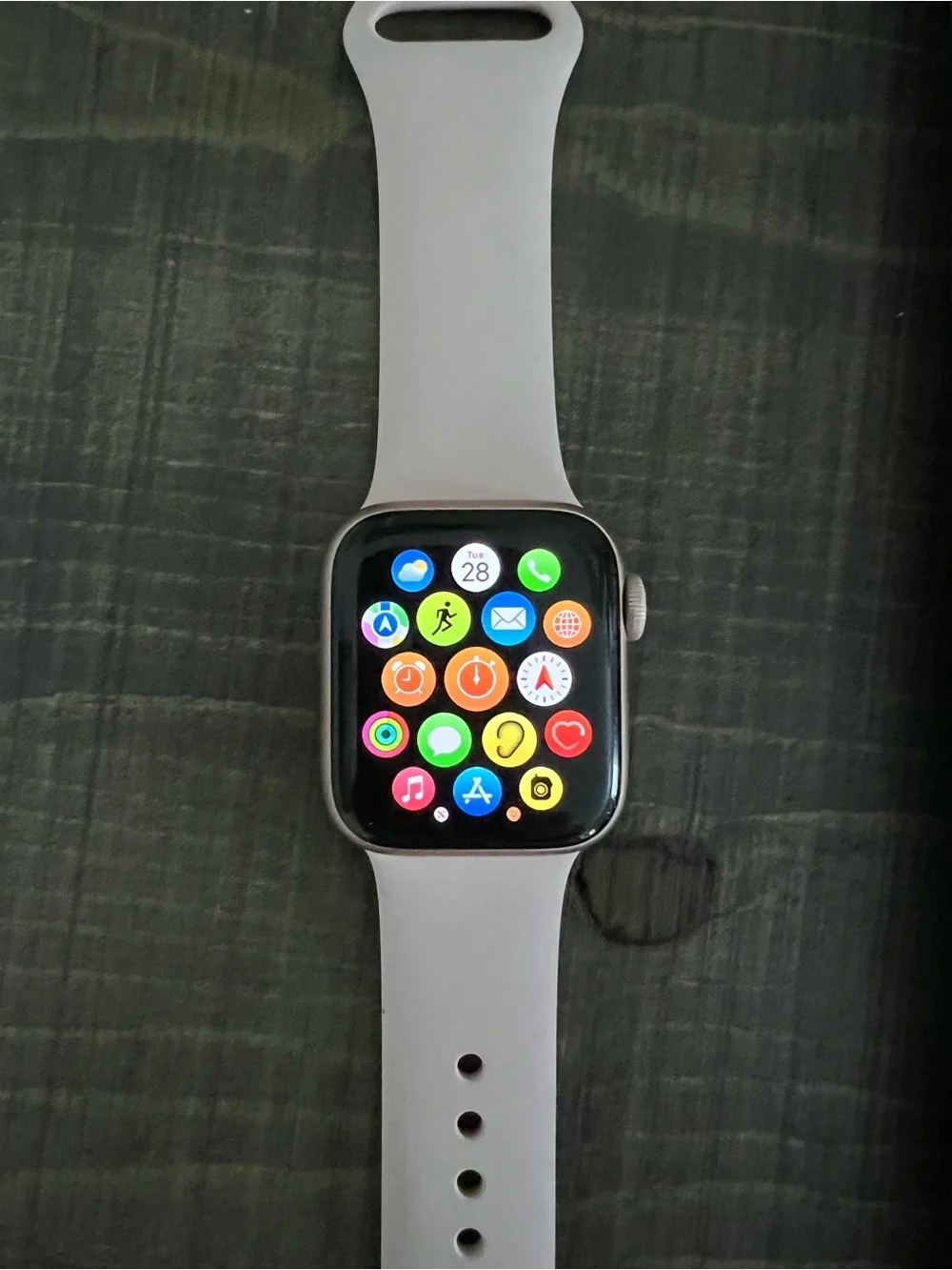 Apple Watch Series 5 (GPS + Cellular) 40mm Gold Aluminum Case w/Pink Sport Band